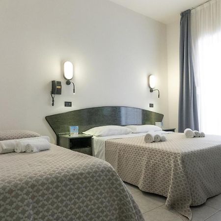 Hotel Nobel Rimini Dış mekan fotoğraf