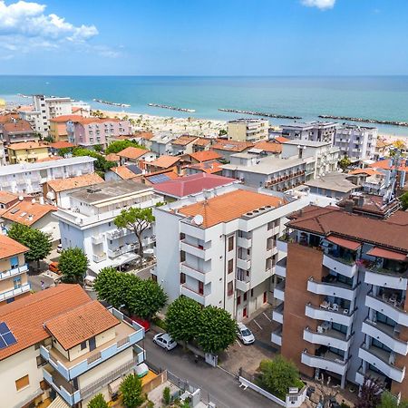 Hotel Nobel Rimini Dış mekan fotoğraf