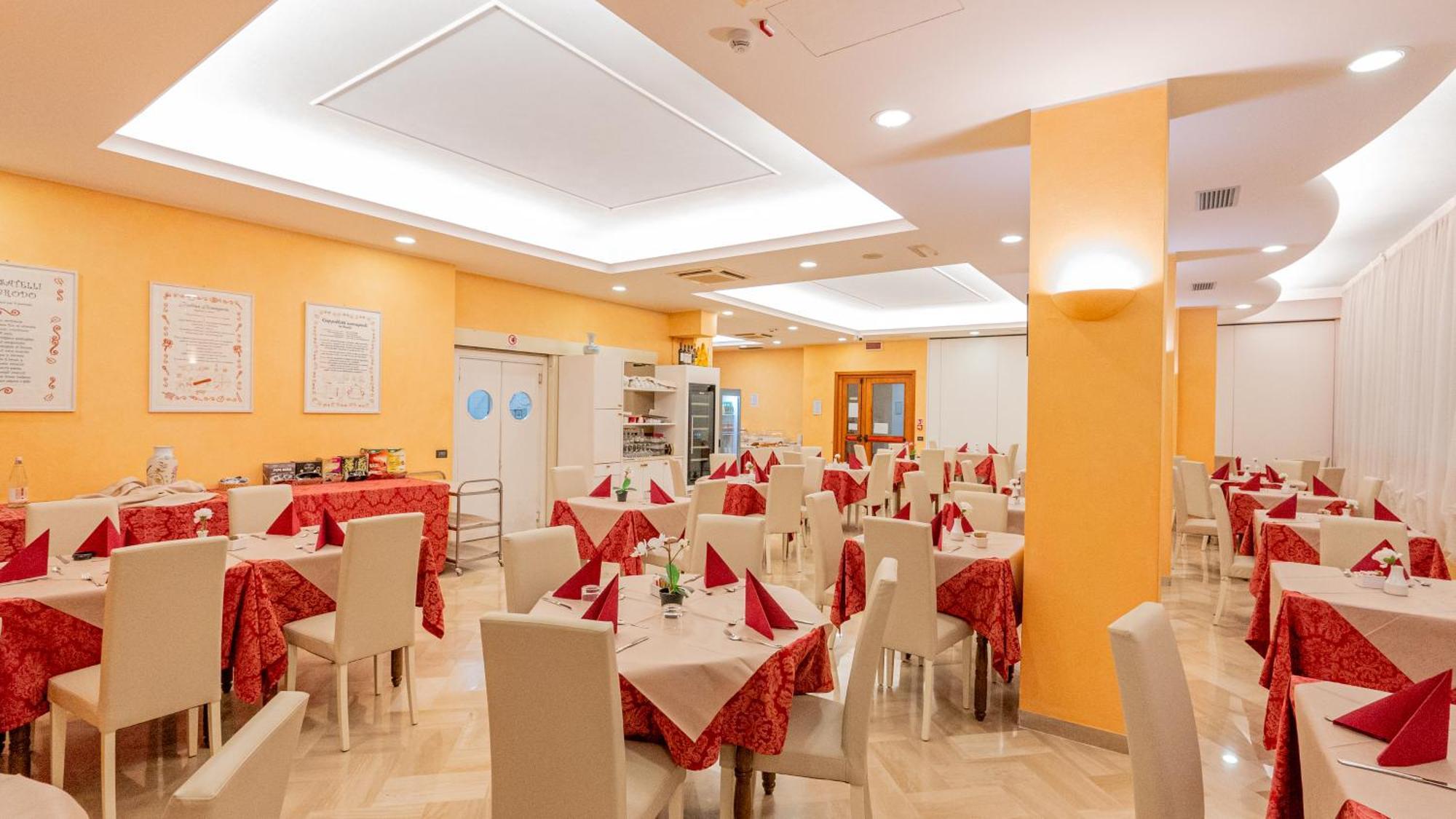 Hotel Nobel Rimini Dış mekan fotoğraf