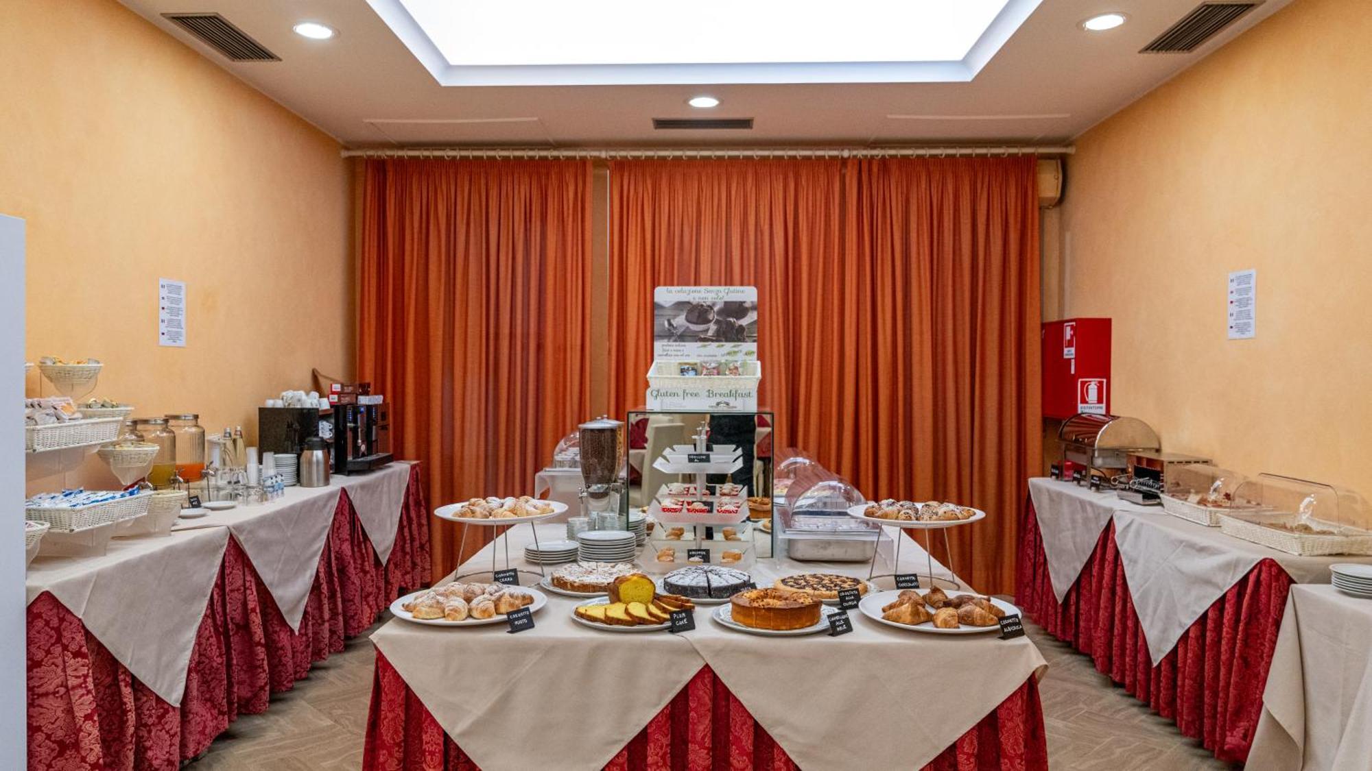 Hotel Nobel Rimini Dış mekan fotoğraf