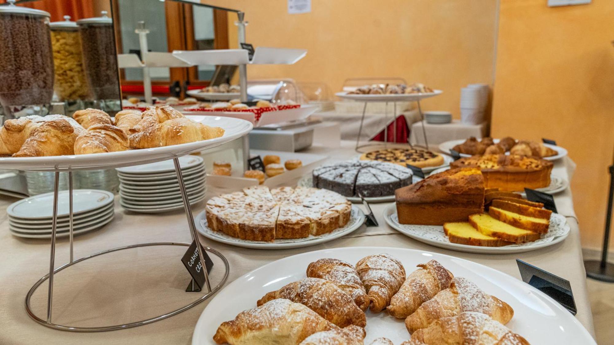 Hotel Nobel Rimini Dış mekan fotoğraf
