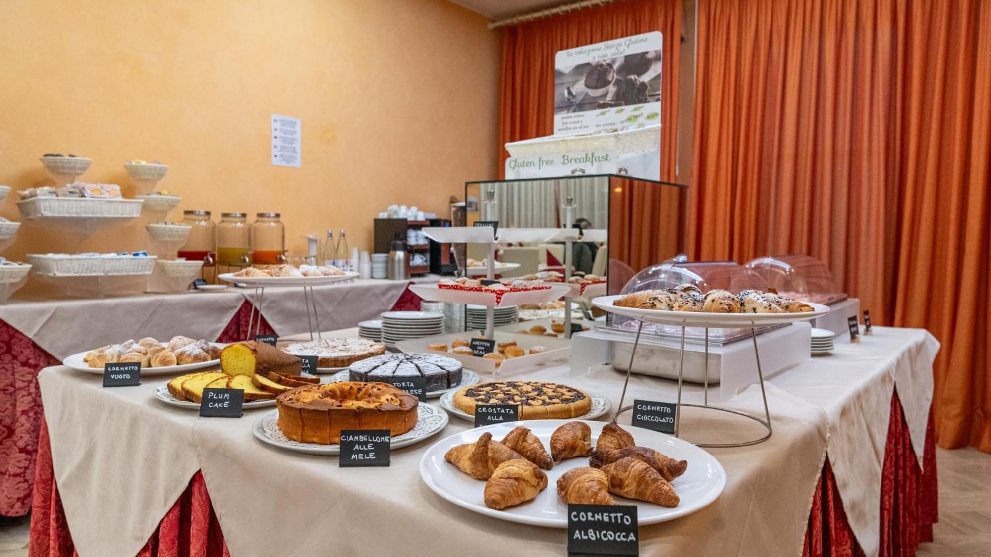 Hotel Nobel Rimini Dış mekan fotoğraf
