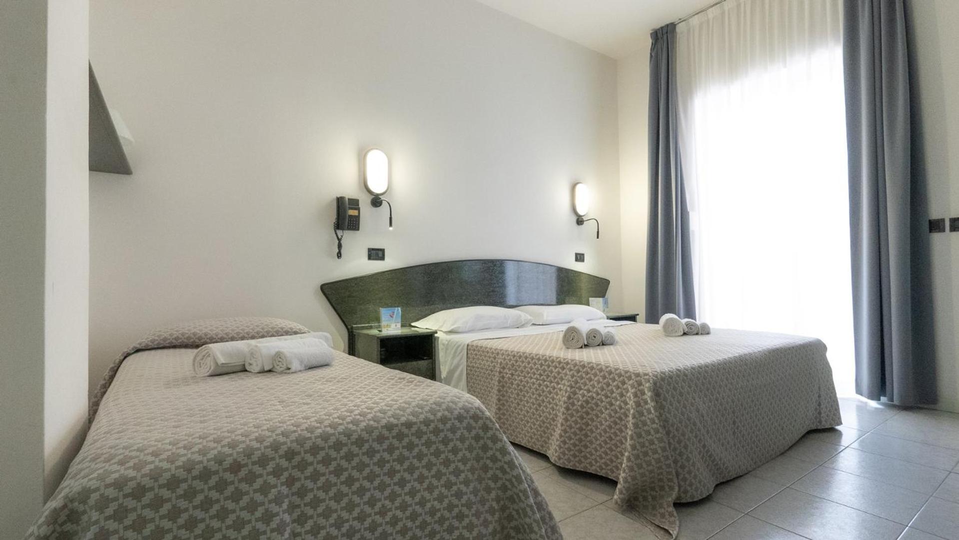 Hotel Nobel Rimini Dış mekan fotoğraf