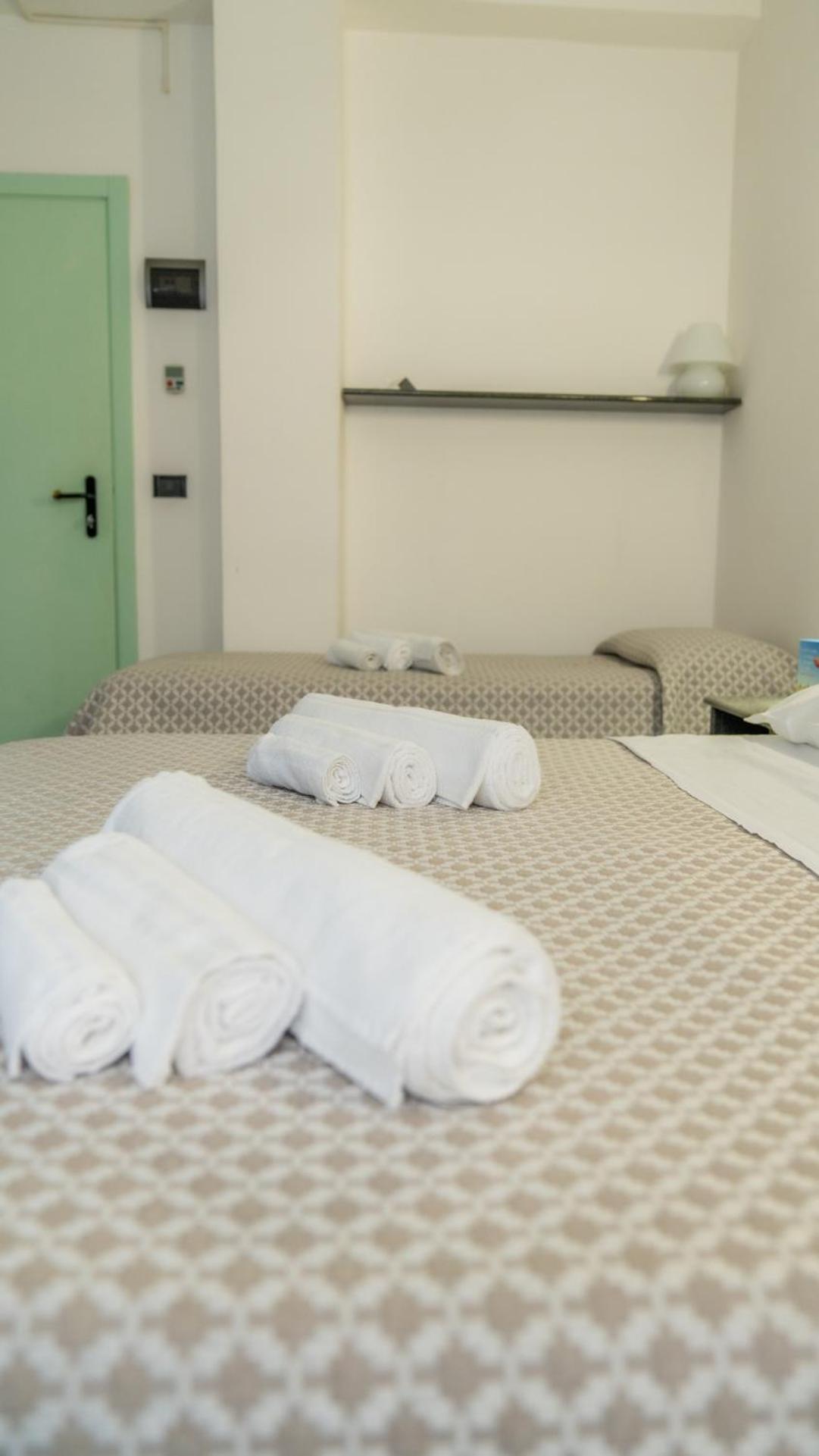 Hotel Nobel Rimini Dış mekan fotoğraf